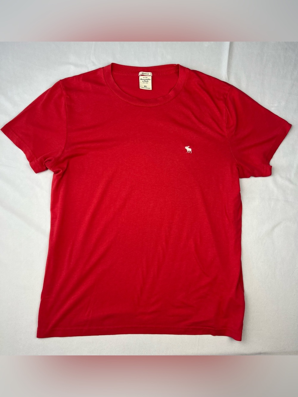 Abercrombie & Fitch Mens Red Muscle Fit Crewneck T-Shirt Embroidered Moose XL